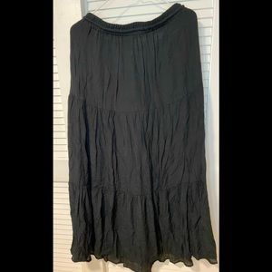 H&M Black “checkered” Skirt